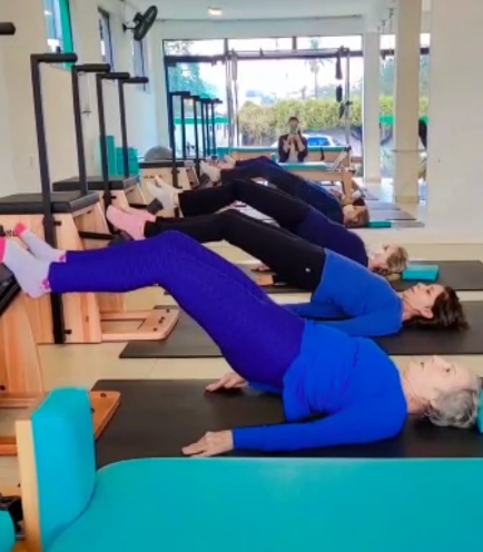 Semana 10 – Equilíbrio e coordenação: pequenos ganhos que mudam o dia a dia.