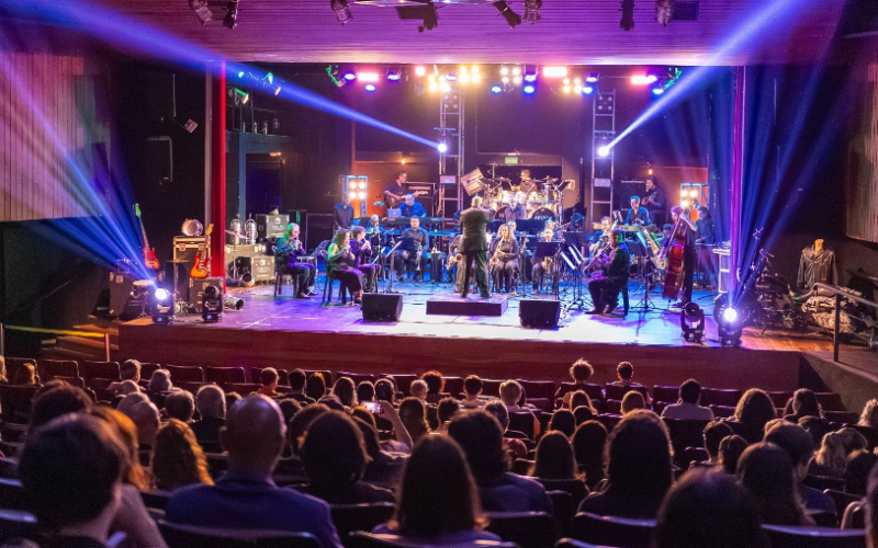BANDA MUNICIPAL DE JAGUARIÚNA APRESENTA ESPETÁCULO COM TRILHAS DE GRANDES SUCESSOS DO CINEMA