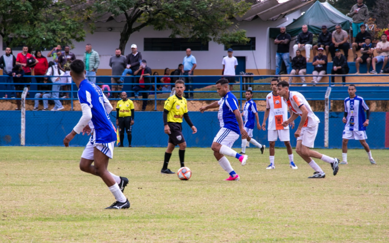 SEMIFINAIS DO AMADORZÃO COMEÇAM NESTA SEXTA NO CAMPO DO AZULÃO
