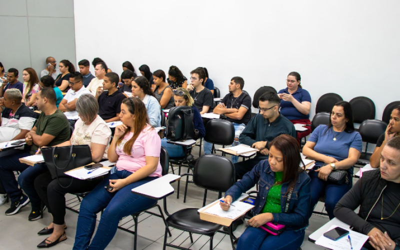 PAT DE JAGUARIÚNA REALIZA PROCESSO SELETIVO PARA CONTRATAÇÃO DE JOVENS APRENDIZES