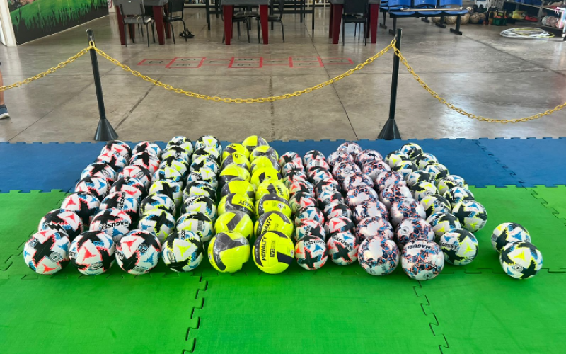 Prefeitura investe em novos materiais esportivos para fortalecer atividades no município