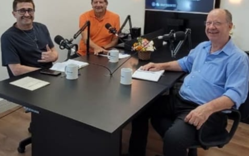 J. Melo participou do Podcast Palavraiada