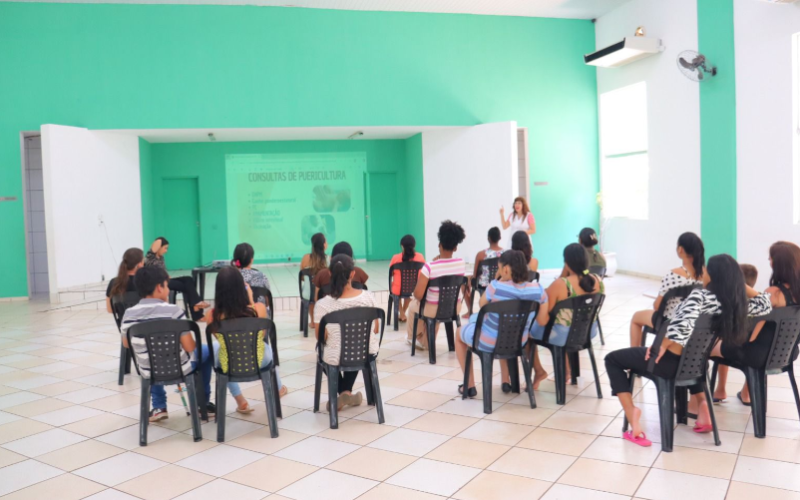 Saúde divulga calendário do Grupo de Gestantes 2026; programa atendeu mais de 200 mulheres no último ano.