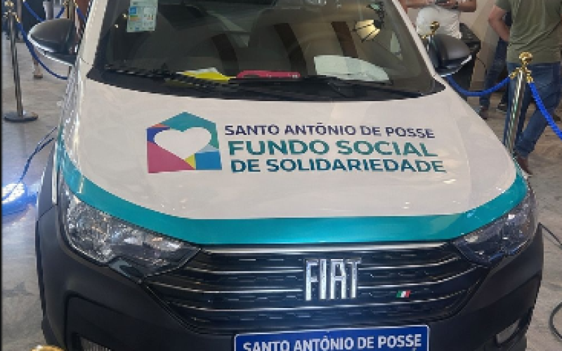 Posse recebe veículo 0 km do Governo do Estado para fortalecer ações sociais
