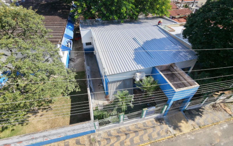 Novo telhado e melhorias estruturais marcam revitalização da EMEI Primeira Estação