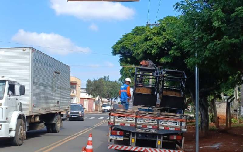 Prefeitura instala placas turísticas e inicia primeira etapa do programa “Uma Cidade de Fé”