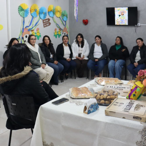 AEE promove Café Especial para acolher mães atípicas e profissionais da Educação Especial