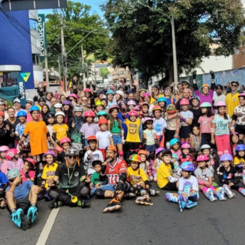 Domingo Família em Pedreira apresentou o Pedreira Sob Rodinhas, Café da Manhã do Clube do Fusca, Feira de Adoção e Feira Livre