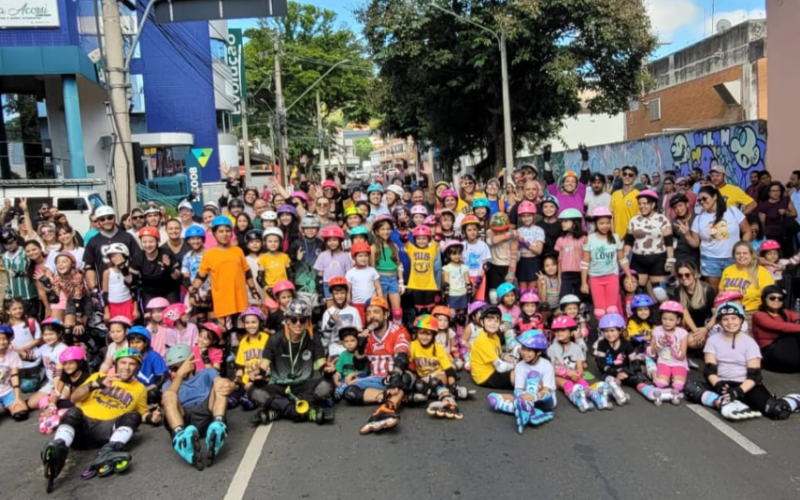 Domingo Família em Pedreira apresentou o Pedreira Sob Rodinhas, Café da Manhã do Clube do Fusca, Feira de Adoção e Feira Livre