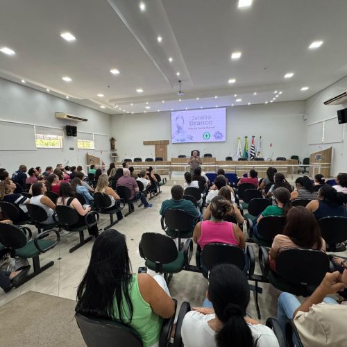 Janeiro Branco: Palestra sobre saúde mental e bem-estar reúne mais de 100 servidores na Câmara Municipal