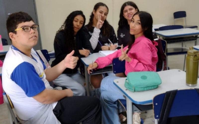 ALUNOS DE ESCOLA MUNICIPAL DE JAGUARIÚNA SÃO FINALISTAS DO ‘EPTV NA ESCOLA’